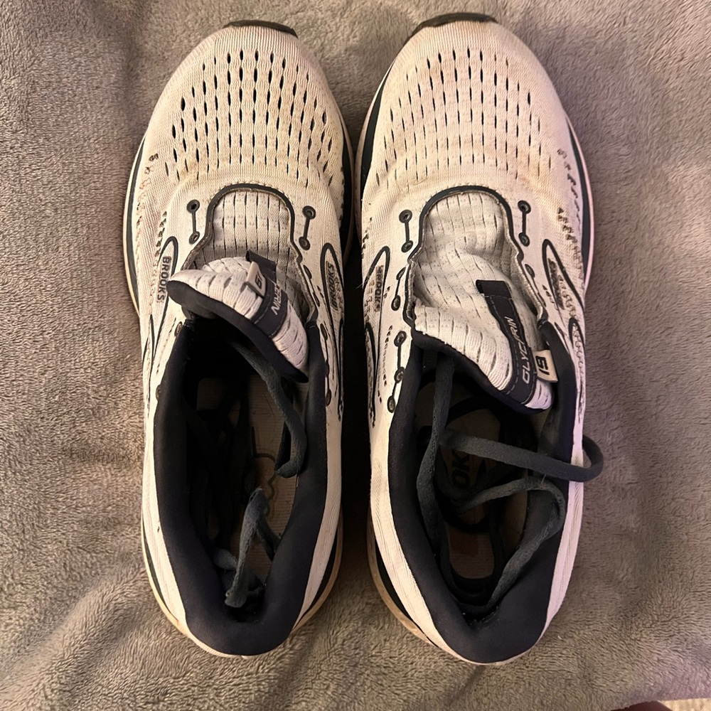 Brooks glycerin sneakers
